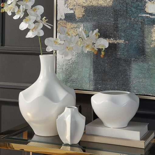 Maco Tall Vase - Image 3